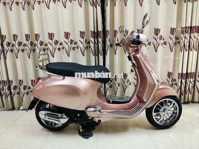 Vespa Sprint iget chính chủ xe đẹp từng chi tiết