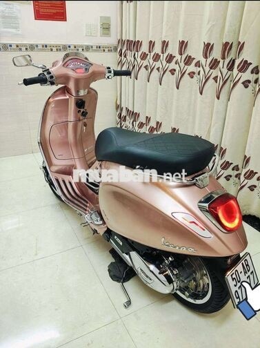 Vespa Sprint iget chính chủ xe đẹp từng chi tiết