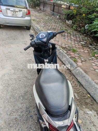 Suzuki Hayate Trắng Xăng