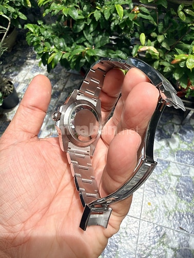 Đồng hồ Rolex Submariner xanh lục bảo