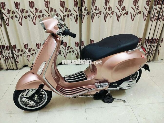 Vespa Sprint iget chính chủ xe đẹp từng chi tiết