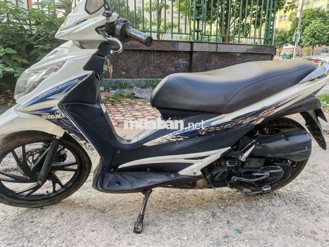 Suzuki Hayate Trắng Xăng
