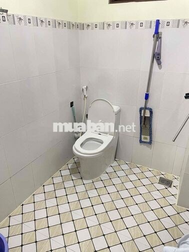 mình muốn tìm bạn nữ ở ghép vì mình ở một mình nên hơi buồn huhu