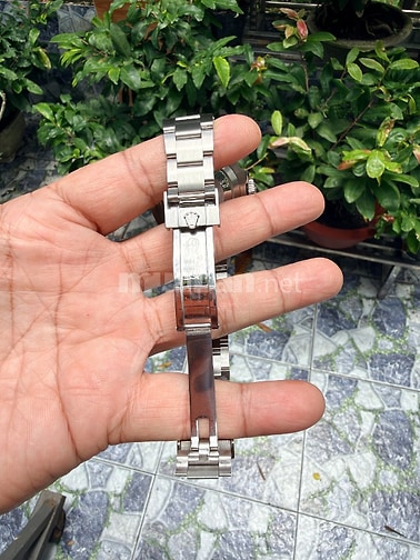 Đồng hồ Rolex Submariner xanh lục bảo