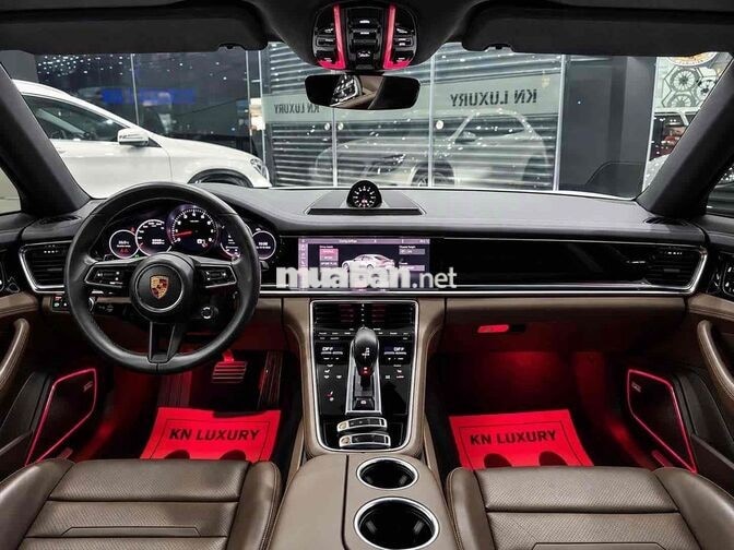 Porsche Panamera 4 Executive Model 2021 Trắng