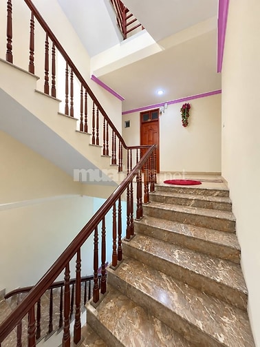 BÁN TOÀ NHÀ KHÁCH SẠN KHU VỰC SÂN BAY NỘI BÀI- BẤT ĐỘNG SẢN DÒNG TIỀN