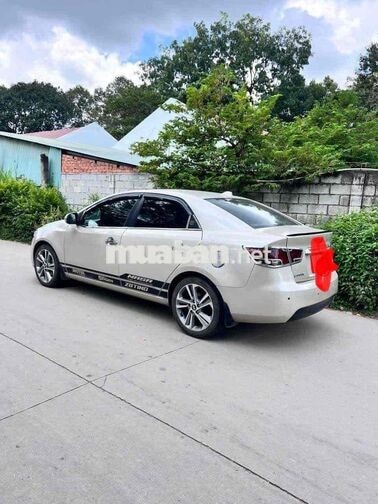 Kia Forte 2013 Tự động cần bán hay giao lưu xuống