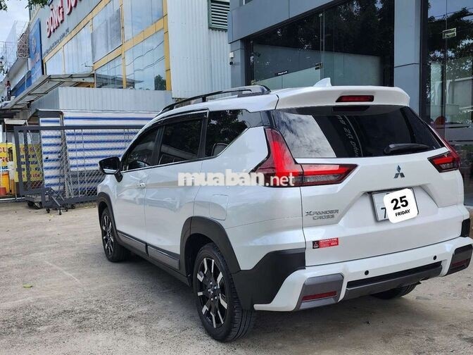 Xpander Cross 2026, Odo:1800km. Góp 70%
