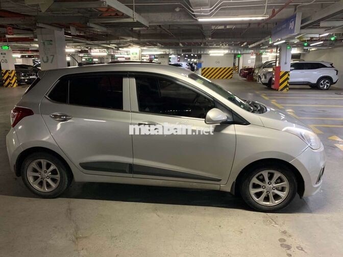 Hyundai I10 1.2 AT Ấn Độ 90000 km Bạc