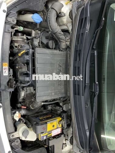 Hyundai I10 1.2 AT Ấn Độ 90000 km Bạc