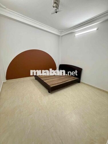 BÁN NHÀ KHU ĐỒNG BỘ AN NINH ngang 4m * dài 12m Q.TÂN PHÚ