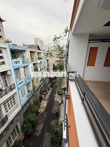 BÁN NHÀ KHU ĐỒNG BỘ AN NINH ngang 4m * dài 12m Q.TÂN PHÚ