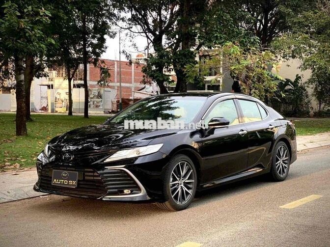 🚘 Toyota Camry 2.0Q 2022 Đen 20.000 km