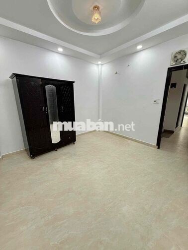 BÁN NHÀ KHU ĐỒNG BỘ AN NINH ngang 4m * dài 12m Q.TÂN PHÚ