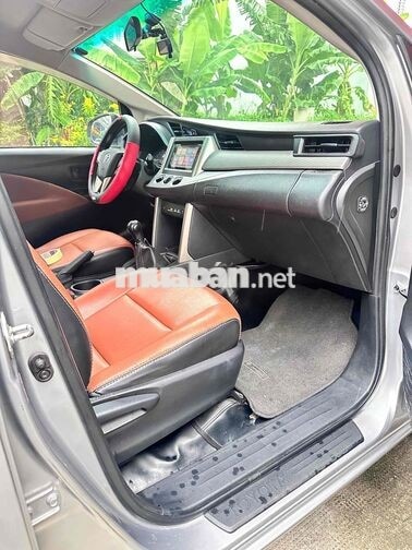 Toyota Innova G 2018 Bạc Xăng 7 chỗ