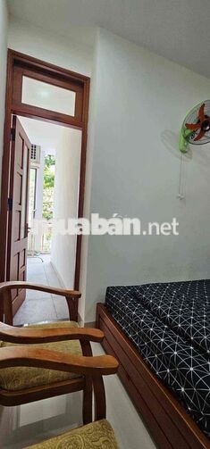 Cho thuê căn hộ 2PN đầy đủ tiện nghi rộng 60m2, giá siêu rẻ