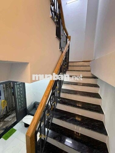 Siêu Hiếm cần bán NHÀ MỚI 1 trệt 2 lầu Sân Thường 68m2