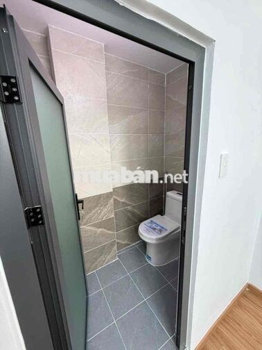 Siêu Hiếm cần bán NHÀ MỚI 1 trệt 2 lầu Sân Thường 68m2