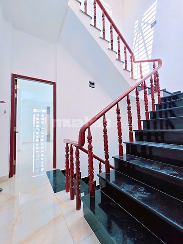 Đường Số  KDC Bông Sao, P5Q8.  Đối Diện CC Bông Sao