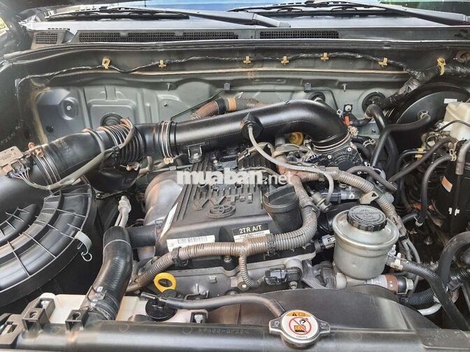 Toyota Fortuner 2013 Xám 7 chỗ Xăng Tự động 2 cầu 