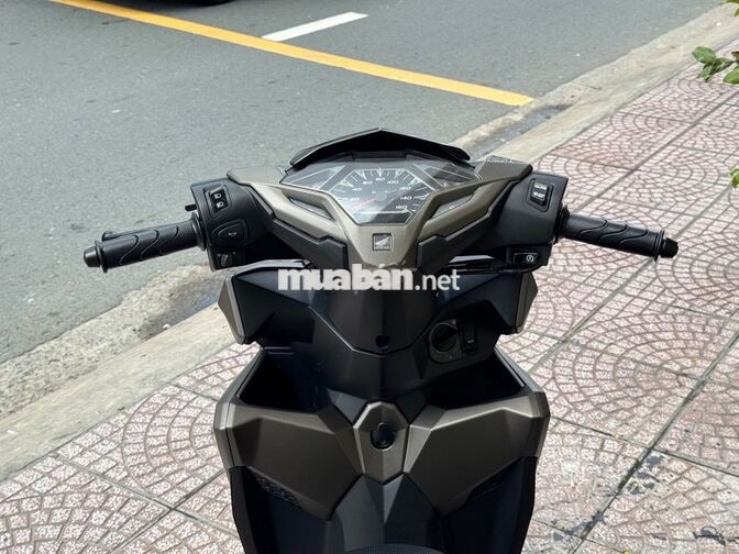 Honda Vario 150 2016 Vàng Cát