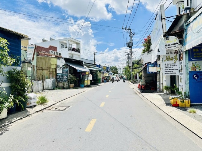 NHÀ TRỌ . Hiệp Thành 17. Giá: 20.5 tỷ Thu Nhập 60tr/th