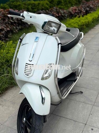 Piaggio Vespa S Trắng 125cc ie tiết kiệm xăng