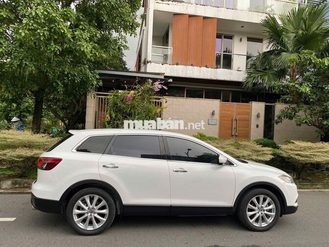 Gia đình đổi xe bán Mazda CX9 sản xuất 2014