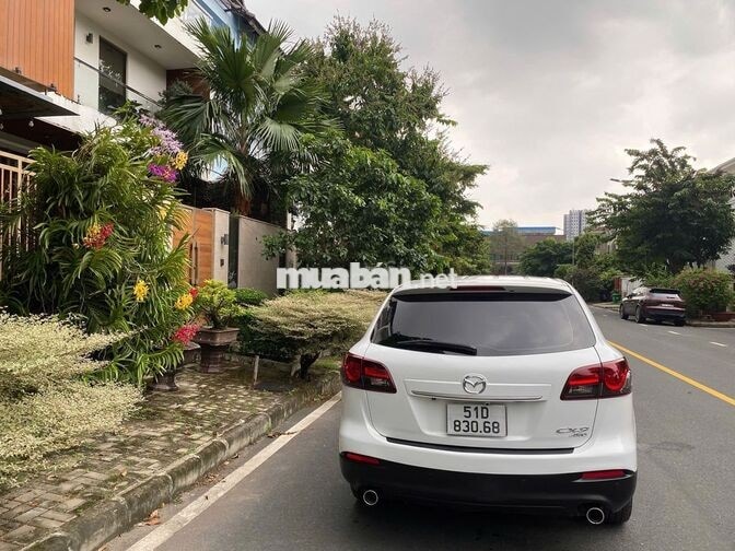 Gia đình đổi xe bán Mazda CX9 sản xuất 2014