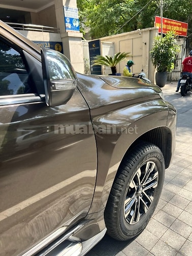 Mitsubishi Pajero Sport GLS 2021, Nâu, 32.600 km