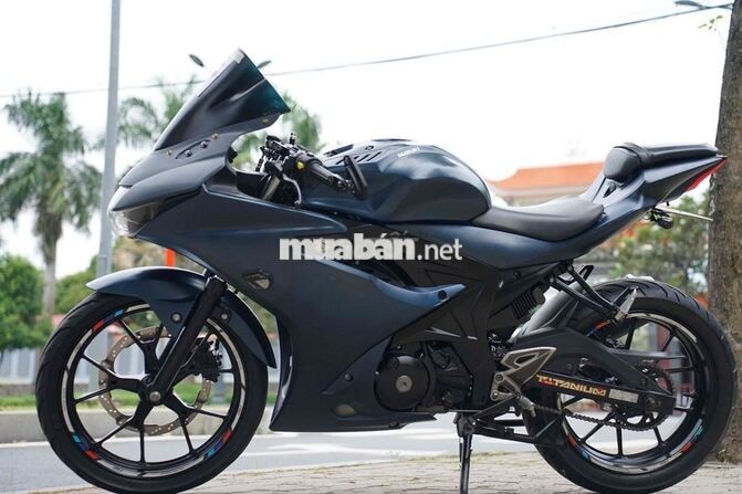 ❤️🐣SUZUKI GSX R150 2017 BIEN SG CÓ ĐỔI XE.