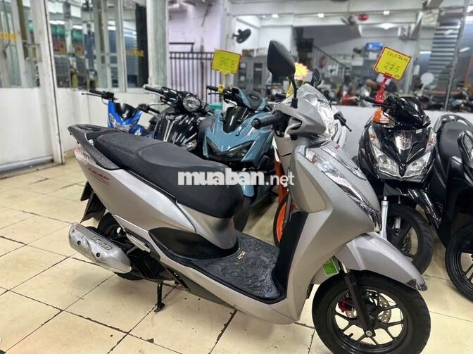 Honda Lead 125cc 2023 bs 59g3-16732