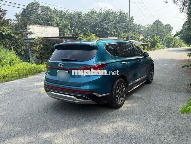 Hyundai Santafe Pre-2023- 2.5L Xanh 2022 6 vạn km