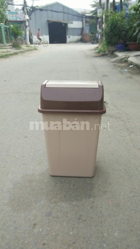 Thùng Rác Nắp Lật Nhỏ - KT : 24 x 20 x 39 cm