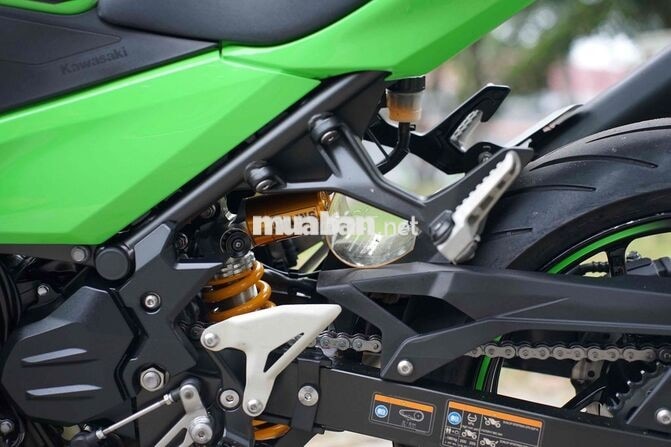 💟🩷 Kawasaki Ninja 400 2024 có đồ chơi xịn sỏ