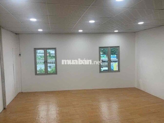 cho thuê nhà mặt tiền bờ kênh - giá 5tr