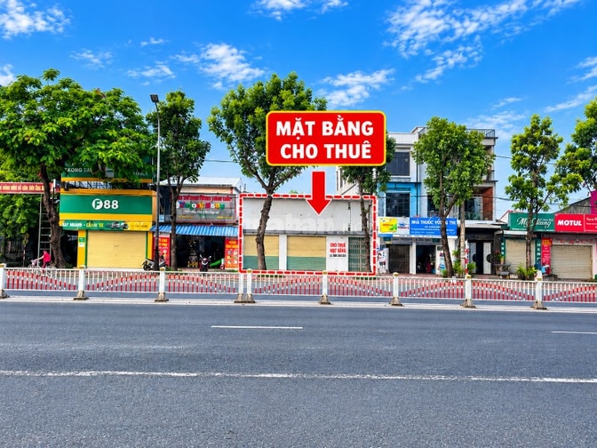 CHO THUÊ MẶT BẰNG 223 M NGANG 10 M MẶT TIỀN QUỐC LỘ 1A TRUNG TÂM TỨ HẠ