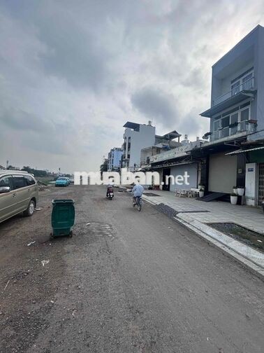cho thuê nhà mặt tiền bờ kênh - giá 5tr