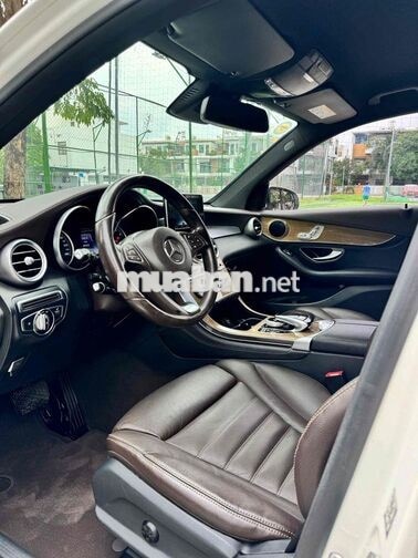 Mercedes GLC250 4Matic 2016 Trắng
