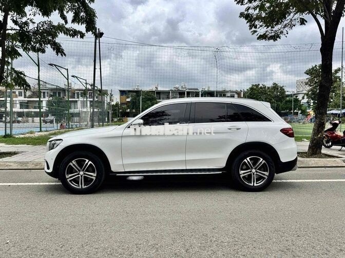 Mercedes GLC250 4Matic 2016 Trắng