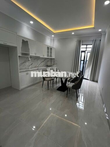 NHÀ MỚI XÂY 4PN 5WC - NỘI THẤT, GẦN ĐƯỜNG HIỆP BÌNH, VẠN PHÚC CITY