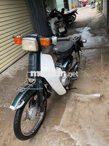 Honda Cub 82 Xanh Trắng Xe số