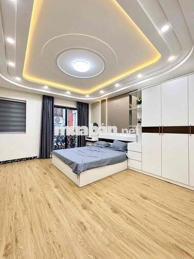 KẸT TIỀN CẦN BÁN NHÀ LÂM VĂN BỀN,QUẬN 7-GIÁ:4.35TỶ/56M2 (4x14M) CÓ SỔ