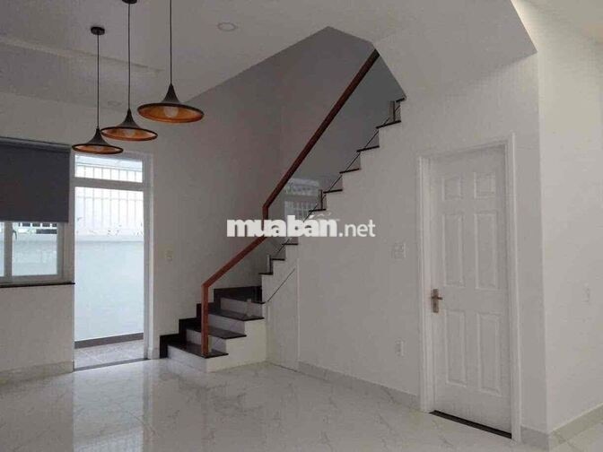 Chính Chủ Cho Thuê Biệt Thự lovera Park- 3pn/3wc- Hoàn Thiện Cơ bản