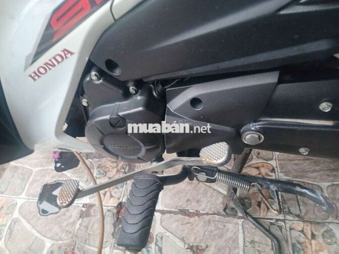 Honda Wave RSX Fi 2023 Trắng