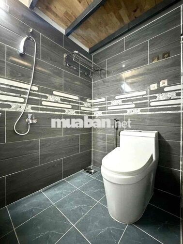 Phòng trọ cửa sổ gần công viên làng hoa trung tâm gò vấp