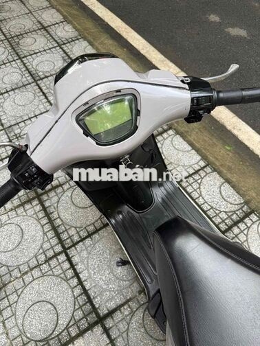 Piaggio Vespa 50 2024 chính chủ BSTP