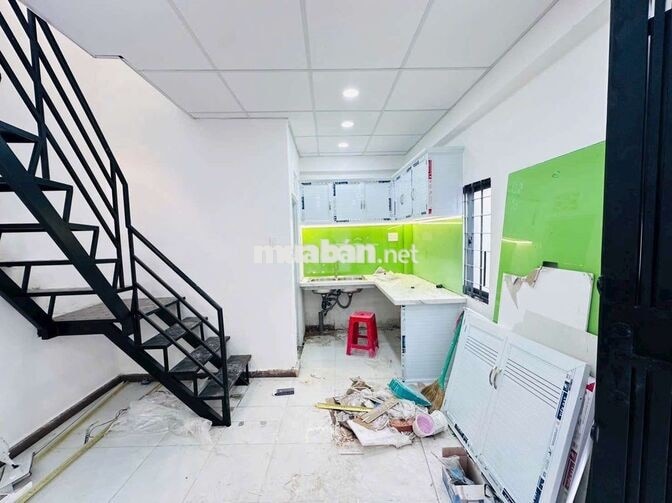 Nhà mới xây Thống Nhất 5x6m 1 lầu 2pn có máy lạnh