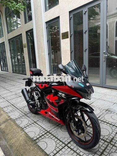 Suzuki GSX R150 2018 biển số thành phố