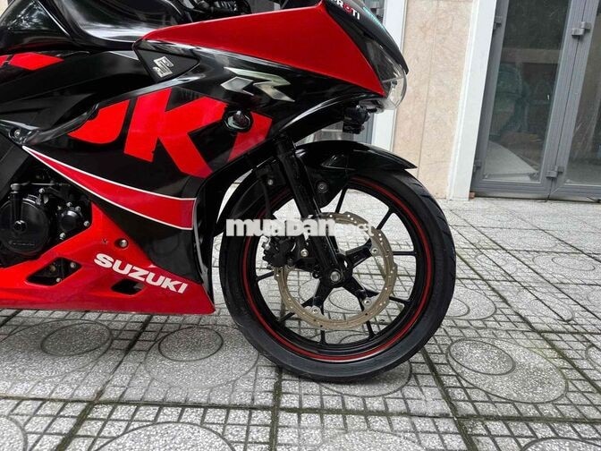 Suzuki GSX R150 2018 biển số thành phố
